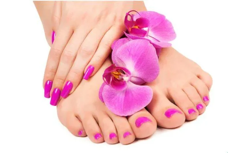 Beauté des pieds + pose de vernis semi permanent